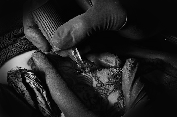 Skoki w maszynce do tatuażu. Jak wybrać?